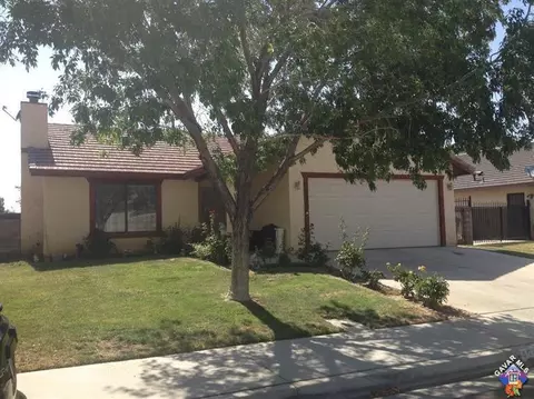 45015 Cabree Ct, Lancaster, CA 93535 photo 1