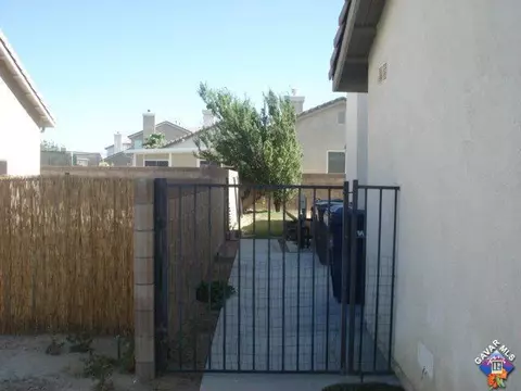 4542 Jade Ct, Lancaster, CA 93536 photo 12