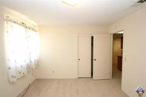 37206 Crescent Ct, Palmdale, CA 93550 photo 9