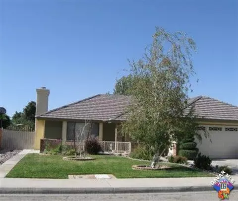 851 Avenue J6 E, Lancaster, CA 93535 photo 1
