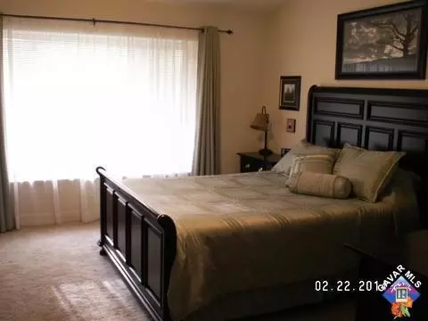 44535 Stillwater Dr, Lancaster, CA 93536 photo 4