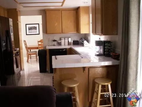 44535 Stillwater Dr, Lancaster, CA 93536 photo 2
