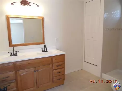 28200 Black Gold Way, Tehachapi, CA 93561 photo 15
