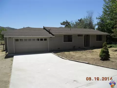 28200 Black Gold Way, Tehachapi, CA 93561 photo 1