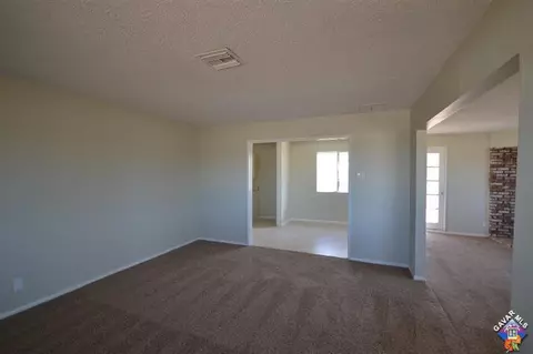 44603 95th St, Lancaster, CA 93535 photo 3
