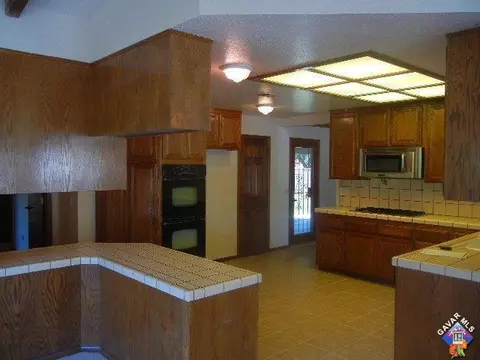 43655 Sugar St, Lancaster, CA 93536 photo 10