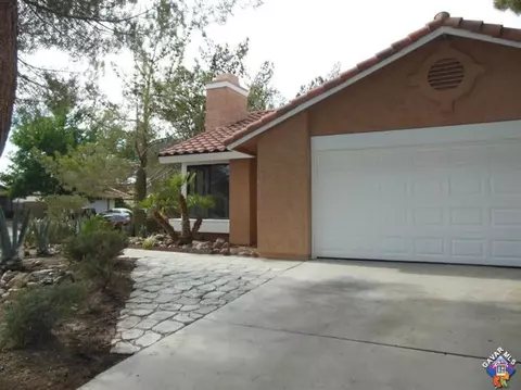 3203 3 Ave E, Palmdale, CA 93550 photo 3