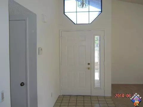 1603 E Lingard St, Lancaster, CA 93535 photo 2