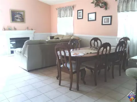 5846 Opal Ave, Palmdale, CA 93552 photo 2