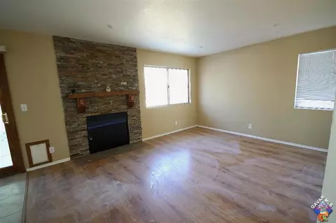 36916 Solvay St, Palmdale, CA 93552 photo 6