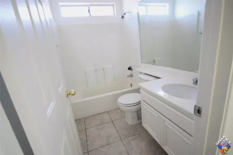 36916 Solvay St, Palmdale, CA 93552 photo 8