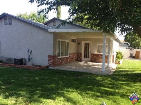 836 E Kildare St, Lancaster, CA 93535 photo 11