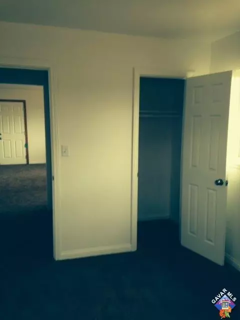 15243 Carol St, Mojave, CA 93501 photo 9