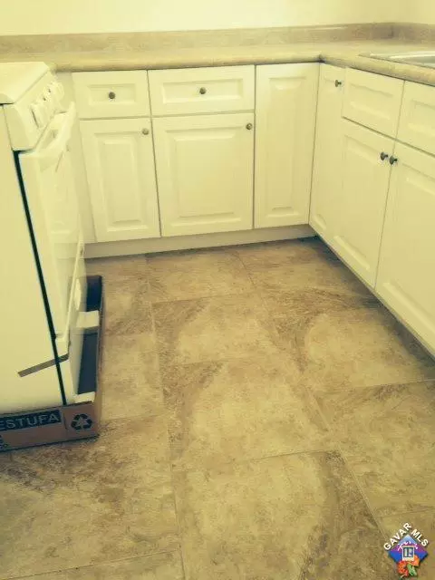 15243 Carol St, Mojave, CA 93501 photo 2