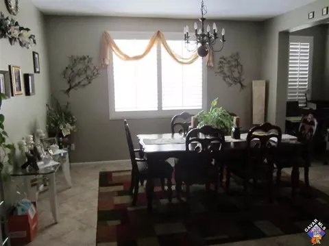 2147 Beechwood St, Lancaster, CA 93535 photo 4