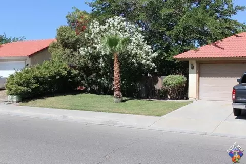 43355 W 27th St, Lancaster, CA 93536 photo 4
