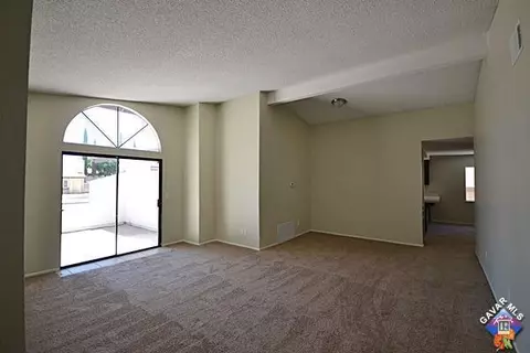 1317 Pasteur Dr, Lancaster, CA 93535 photo 2