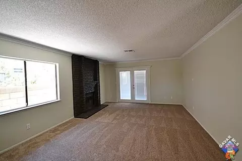 1317 Pasteur Dr, Lancaster, CA 93535 photo 4