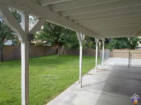 1252 Chagal Ave, Lancaster, CA 93535 photo 31