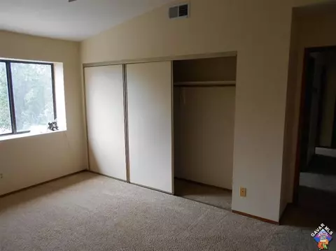 1252 Chagal Ave, Lancaster, CA 93535 photo 5