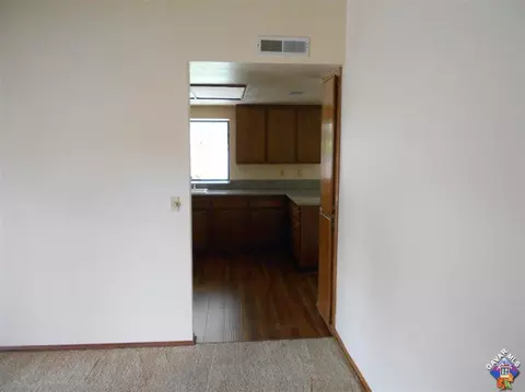 1252 Chagal Ave, Lancaster, CA 93535 photo 17