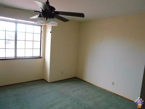 1252 Chagal Ave, Lancaster, CA 93535 photo 10