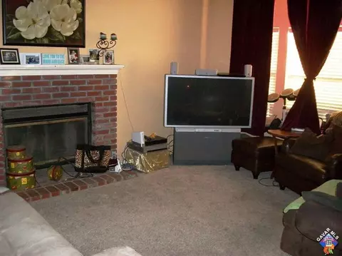 43300 E 11th St, Lancaster, CA 93535 photo 7