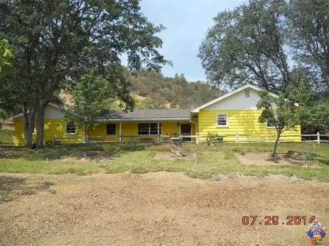 20835 Old Town Rd, Tehachapi, CA 93561 photo 1