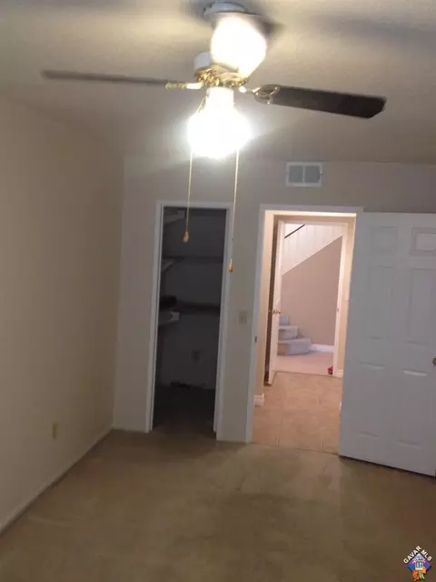 2507 E Lingard St, Lancaster, CA 93536 photo 10