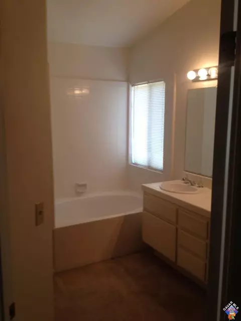 2507 E Lingard St, Lancaster, CA 93536 photo 16
