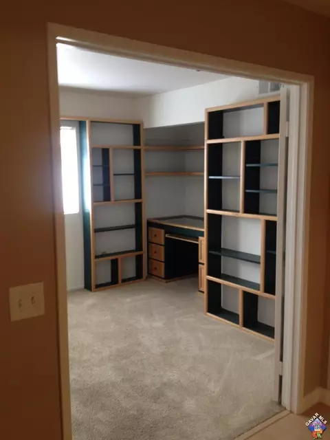 2507 E Lingard St, Lancaster, CA 93536 photo 5