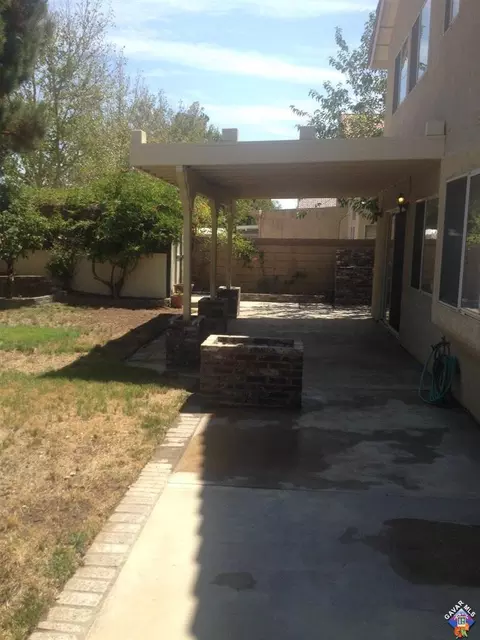 2507 E Lingard St, Lancaster, CA 93536 photo 31