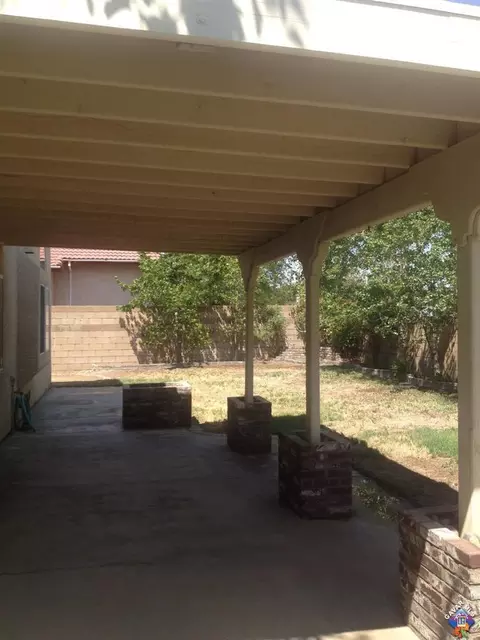 2507 E Lingard St, Lancaster, CA 93536 photo 32