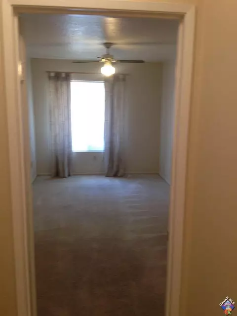 2507 E Lingard St, Lancaster, CA 93536 photo 12