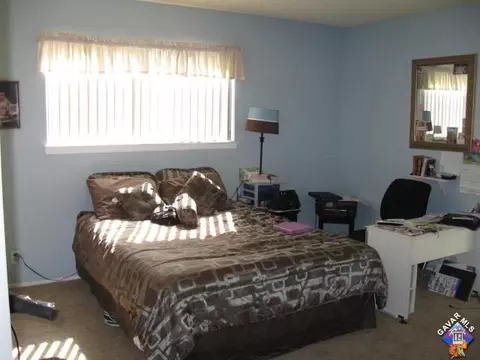 40555 179th St, Lancaster, CA 93535 photo 9