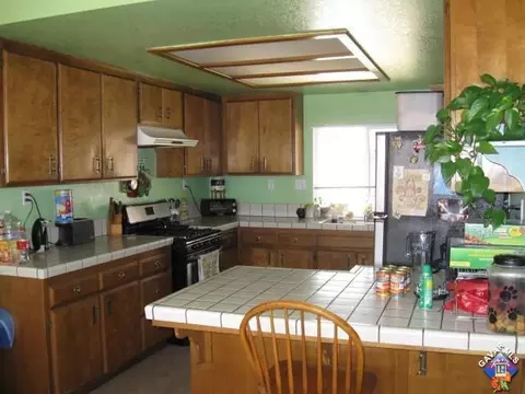 40555 179th St, Lancaster, CA 93535 photo 6