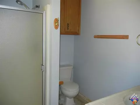 22341 Vaquero Dr, Tehachapi, CA 93561 photo 4