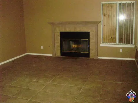 3048 Shale Rd, Palmdale, CA 93550 photo 6