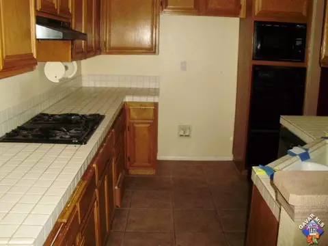 3048 Shale Rd, Palmdale, CA 93550 photo 5