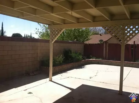 44107 4th St, Lancaster, CA 93535 photo 9