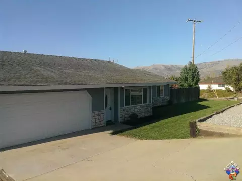 19903 Meadows Rd, Tehachapi, CA 93561 photo 1