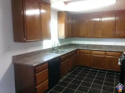 19903 Meadows Rd, Tehachapi, CA 93561 photo 8