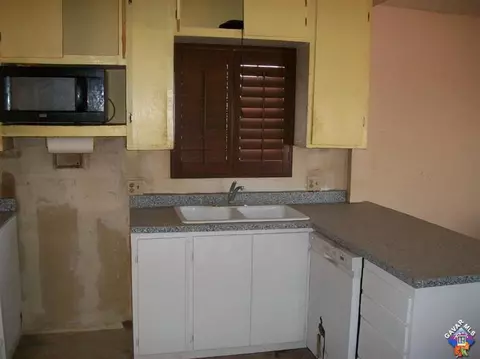 43111 E 260th St, Lancaster, CA 93535 photo 7