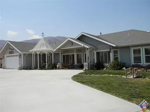 20773 White Pine Dr, Tehachapi, CA 93561 photo 1