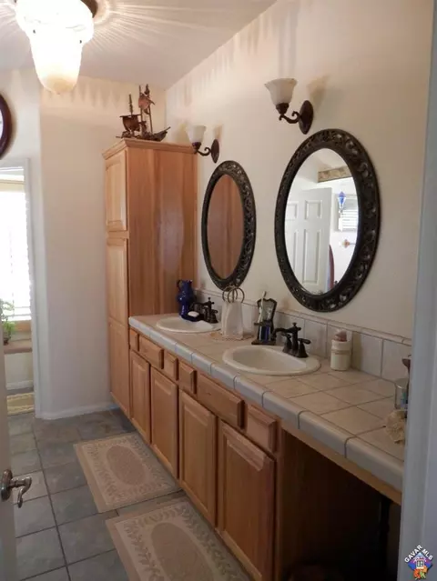 20773 White Pine Dr, Tehachapi, CA 93561 photo 7