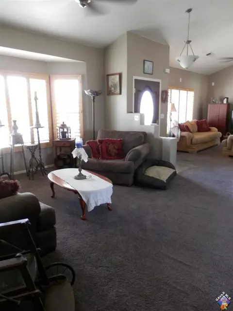 20773 White Pine Dr, Tehachapi, CA 93561 photo 11