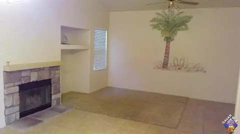 2802 Sunnyvale Rd, Lancaster, CA 93536 photo 6