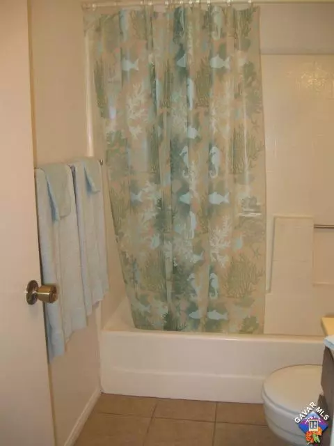 1025 Lightcap St, Lancaster, CA 93535 photo 10