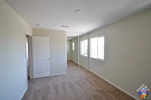 2842 Emerald Ln, Lancaster, CA 93535 photo 17