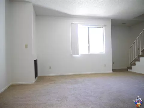 44200 Kingtree Ave #32, Lancaster, CA 93534 photo 8